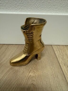Vintage brass Victorian boot figurine 5.25” tall